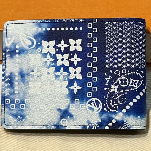 Louis Vuitton x Virgil Abloh Bleached Blue Bandana Monogram Slender Men’s Wallet - Picture 6 of 14